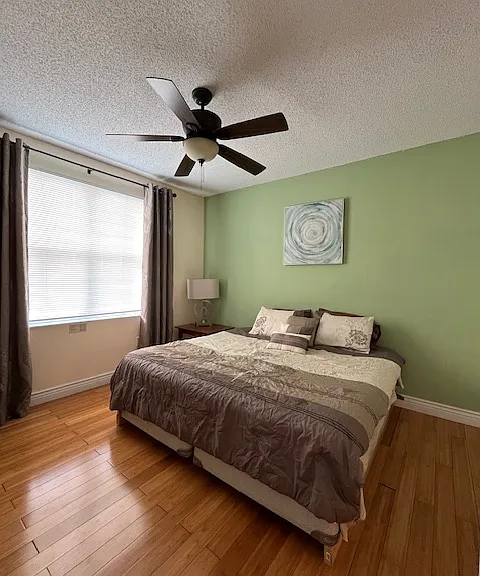 2100 Greenview Shores Blvd #518 — Photo 5