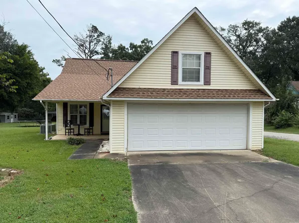 514 W Shepherd St, Nashville, AR 71852