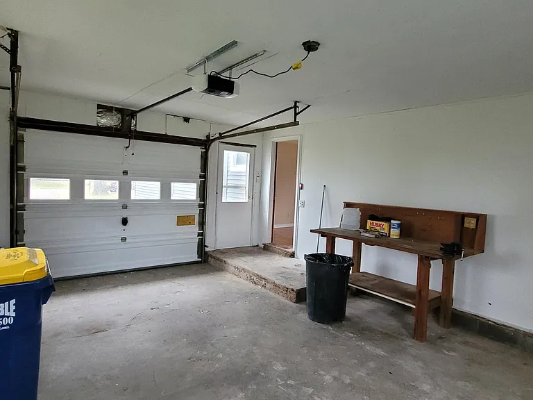 9 Christy Pkwy — Photo 13