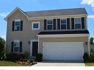 8783 Ashton Place Dr, North Ridgeville, OH 44039
