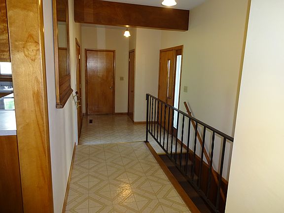 2nd image of 1419 20th Ave S