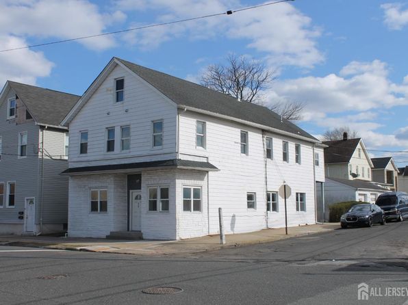 519 Roosevelt Ave, Carteret, NJ 07008
