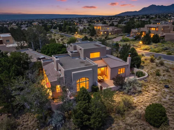 6101 Buffalo Grass Ct NE, Albuquerque, NM 87111