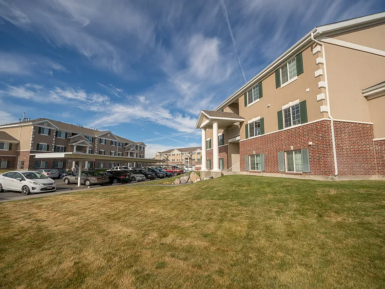 Stone Brook Apartments — Photo 14
