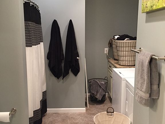 4th image of 2118 Cody Dr Unit A