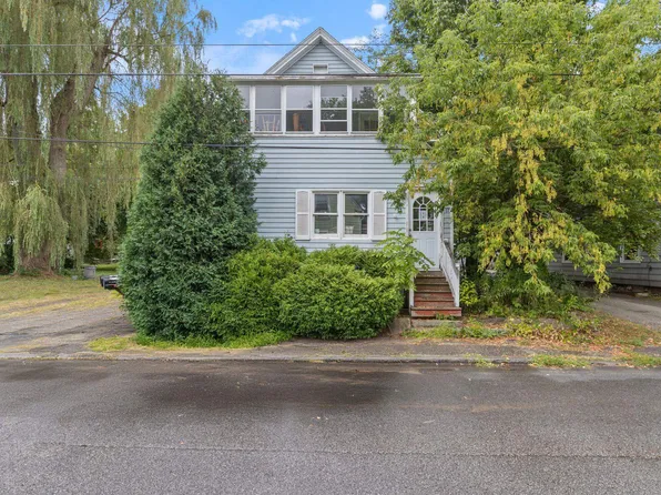 17 Second Street, Somersworth, NH 03878