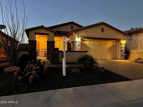 3rd image of 17534 W GLENHAVEN Drive