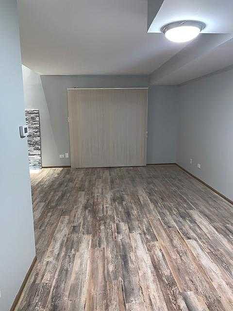 2nd image of 9217 Cliffside Ln