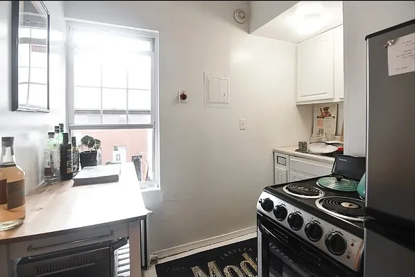 Rented by Compass | media 13