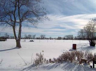 253 SE 703p Rd, Clinton, MO 64735