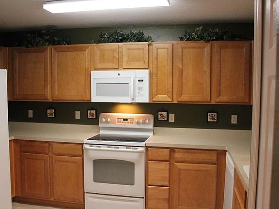5th image of 3404 Grenville Dr
