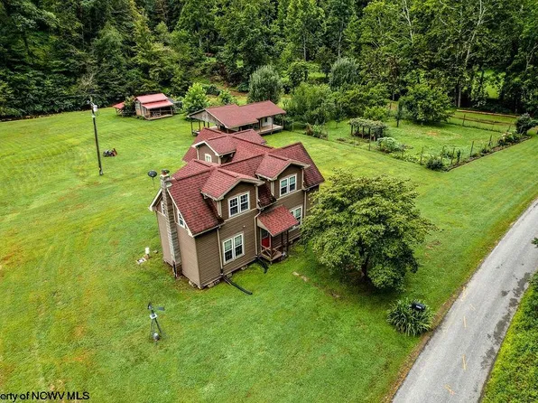 4783 Upper Crooked Fork Rd, Gassaway, WV 26624