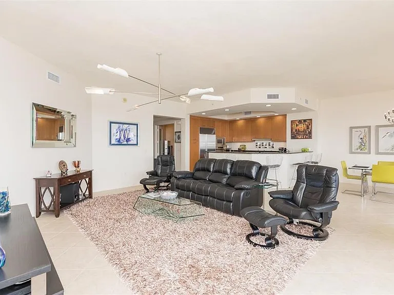 85 Avenue De La Mer #805 — Photo 12