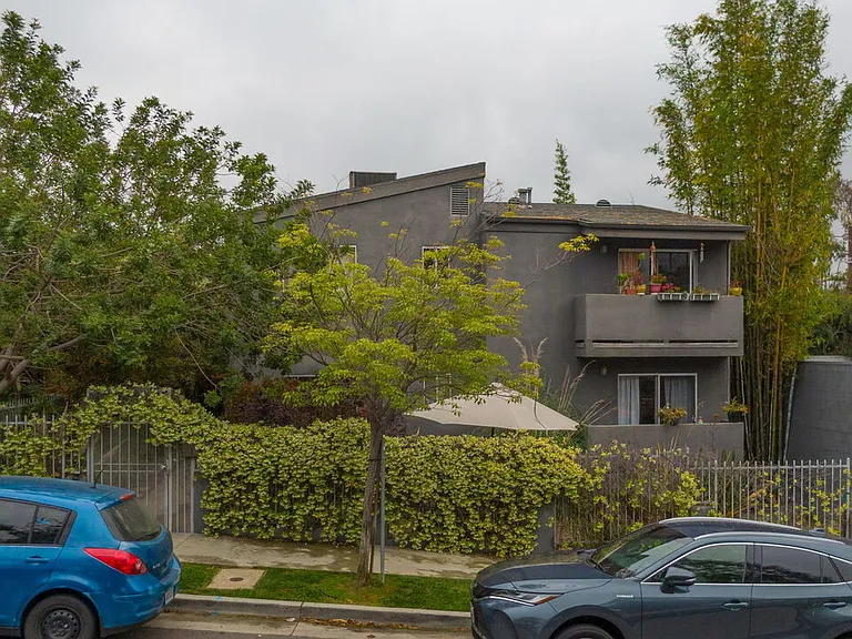 2714 Auburn St #6 — Photo 6