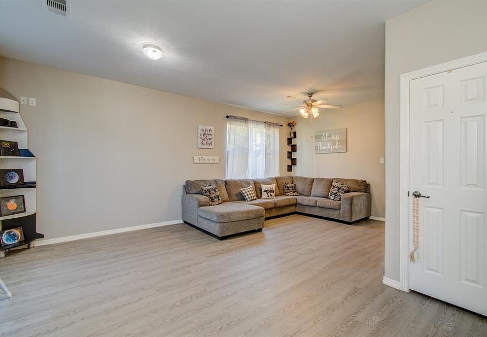 26989 Cotulla Trl, Magnolia, TX 77355 MLS 88091988 Zillow