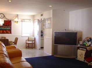 12523 Califa St, Valley Village, CA 91607