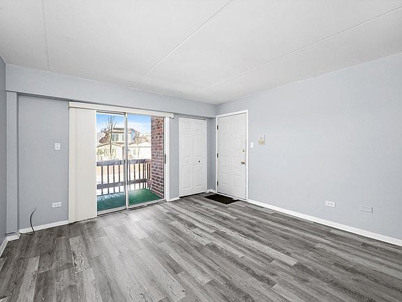 2nd image of 15813 Aspen Ct APT 202