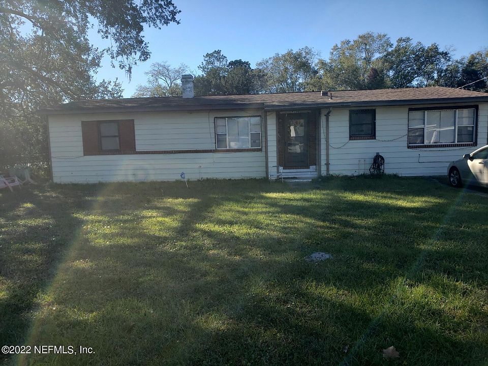1st image of 6354 Commodore Dr