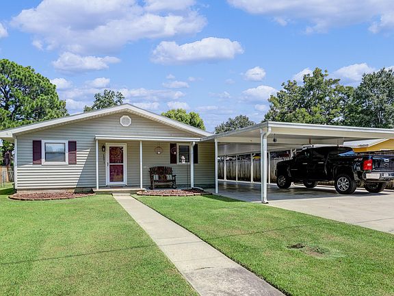 2nd image of 157 Plantation Dr