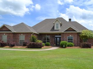 1449 Mary Carla Ln, Lake Charles, LA 70605