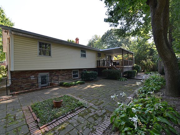 3rd image of 1215 Falster Ct