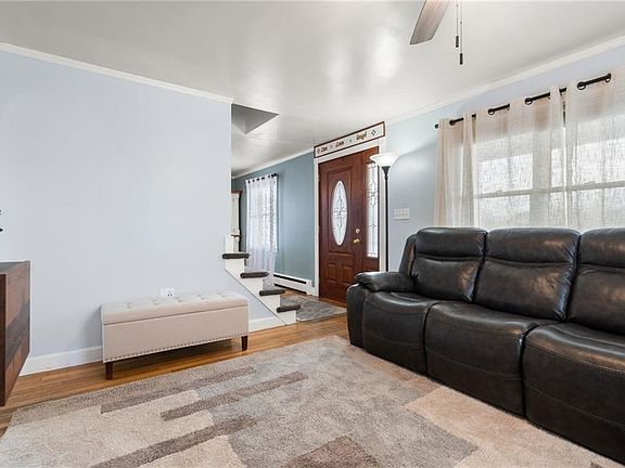 4th image of 8 McGirr St