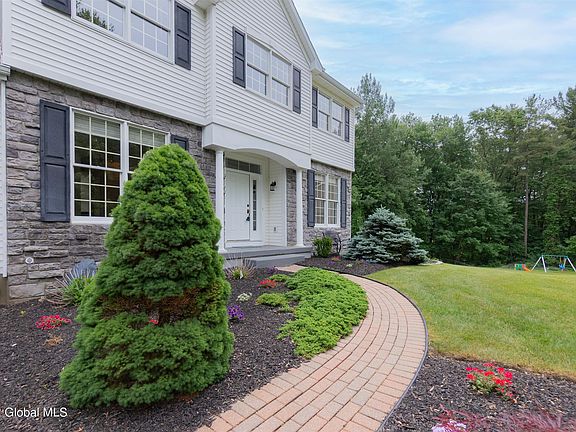 2nd image of 79 Deer Run Holw