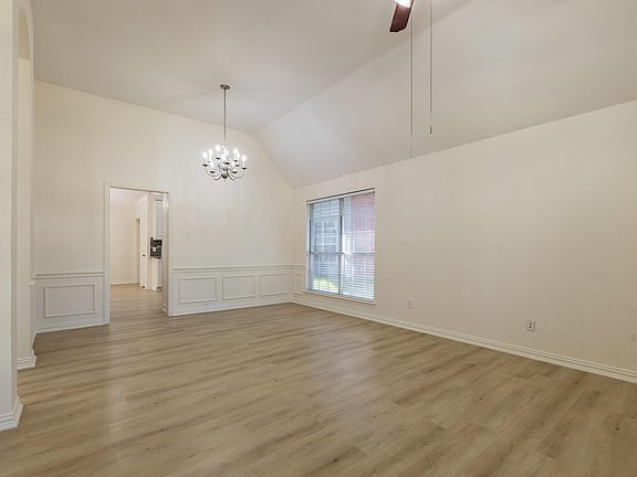 3rd image of 9714 Windy Hollow Dr