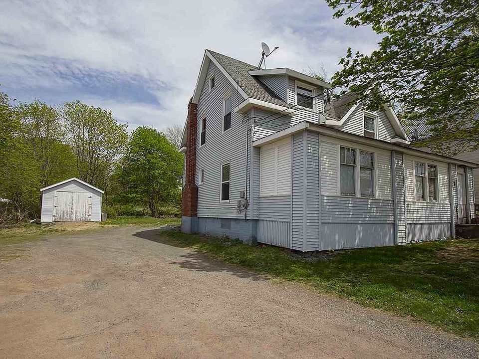 2nd image of 8 McFarlane St