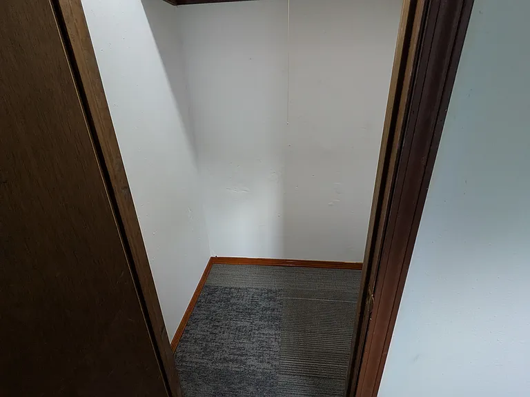 2043 Brentwood Rd — Photo 15