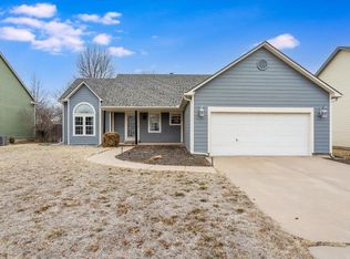 5518 E Pembrook St, Wichita, KS 67220