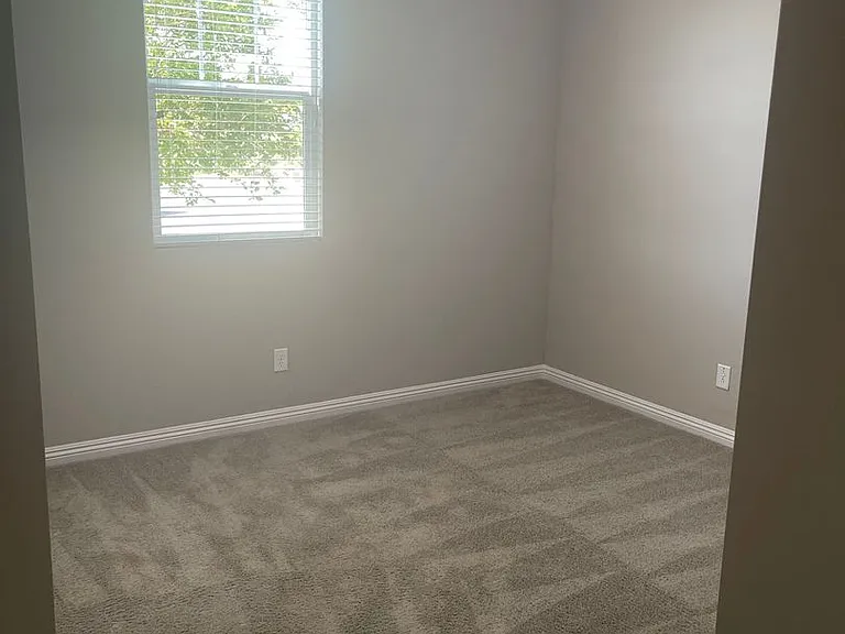 3077 Sarsina Ave — Photo 14