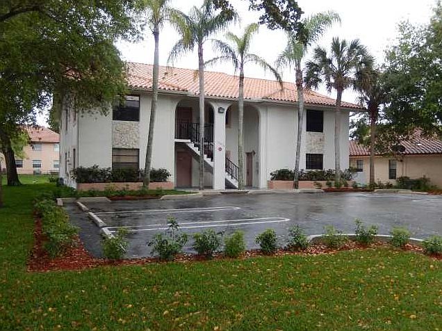 1st image of 11540 NW 37th St