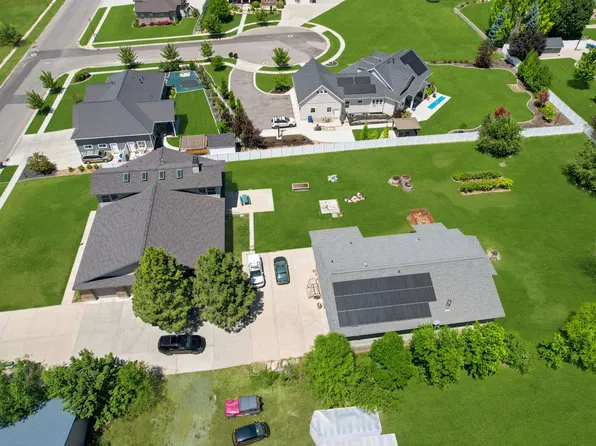 580 N 300 E, Millville, UT 84326