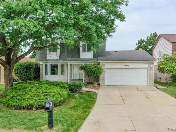 39143 Baroque Blvd, Clinton Township, MI 48038