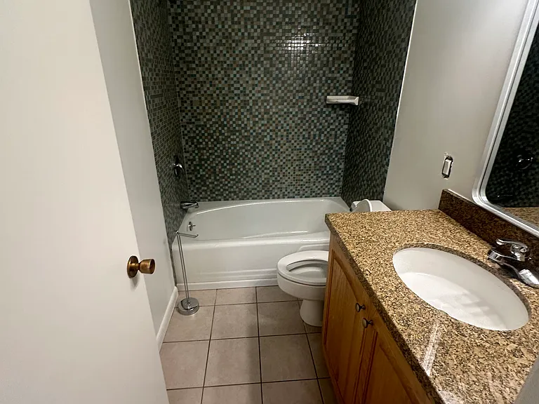 Owners Bath