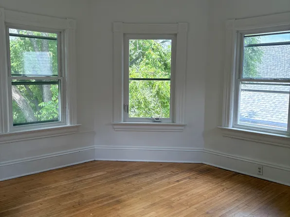 424 S Union St #3, Burlington, VT 05401