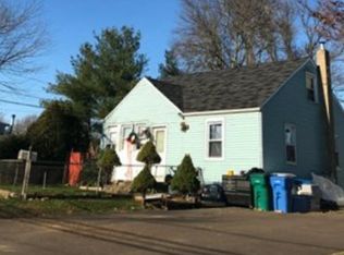 1303 Dixon Ave, Croydon, PA 19021