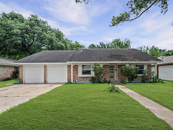2nd image of 10935 Silkwood Dr