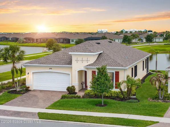 2372 Great Belt Cir, Melbourne, FL 32940
