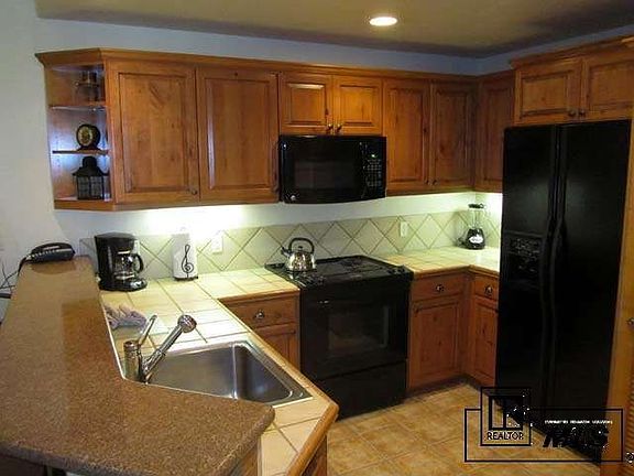 5th image of 1463 Flattop Cir #103