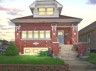 1901 East Ave, Berwyn, IL 60402