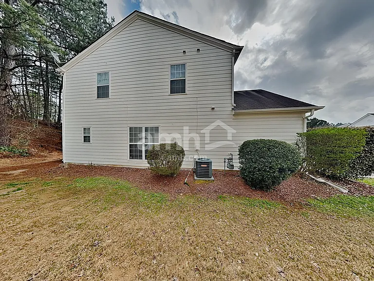 2523 Davenham Ln — Photo 19