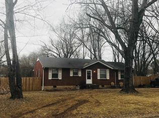 2027 Cypress Dr, Murfreesboro, TN 37130