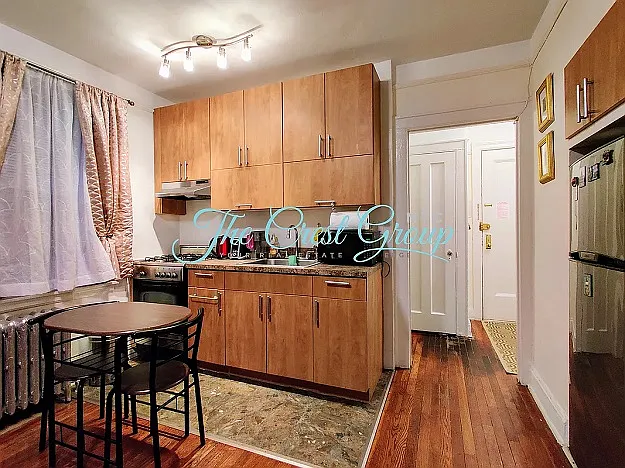 68-43 Burns St #D3 — Photo 3