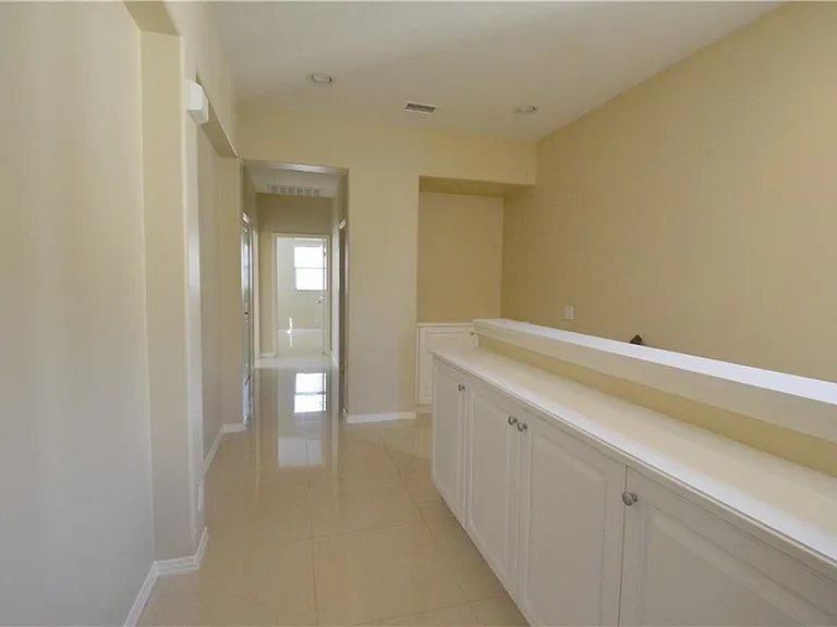 105 Sanctuary — Photo 10