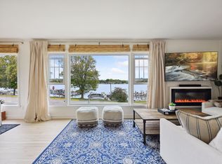 1 Center St, Excelsior, MN 55331