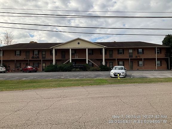 3rd image of 128 Lynnwood Dr #128-04