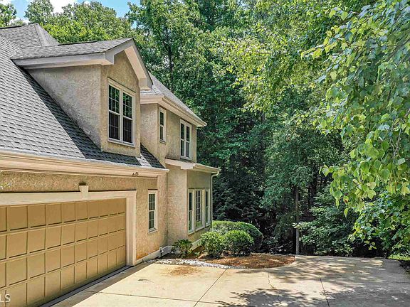 2nd image of 3538 Greenshire Ct