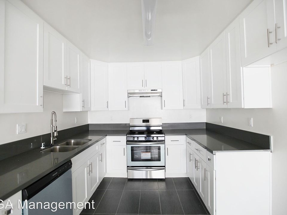 1st image of 717 S Berendo St APT 107